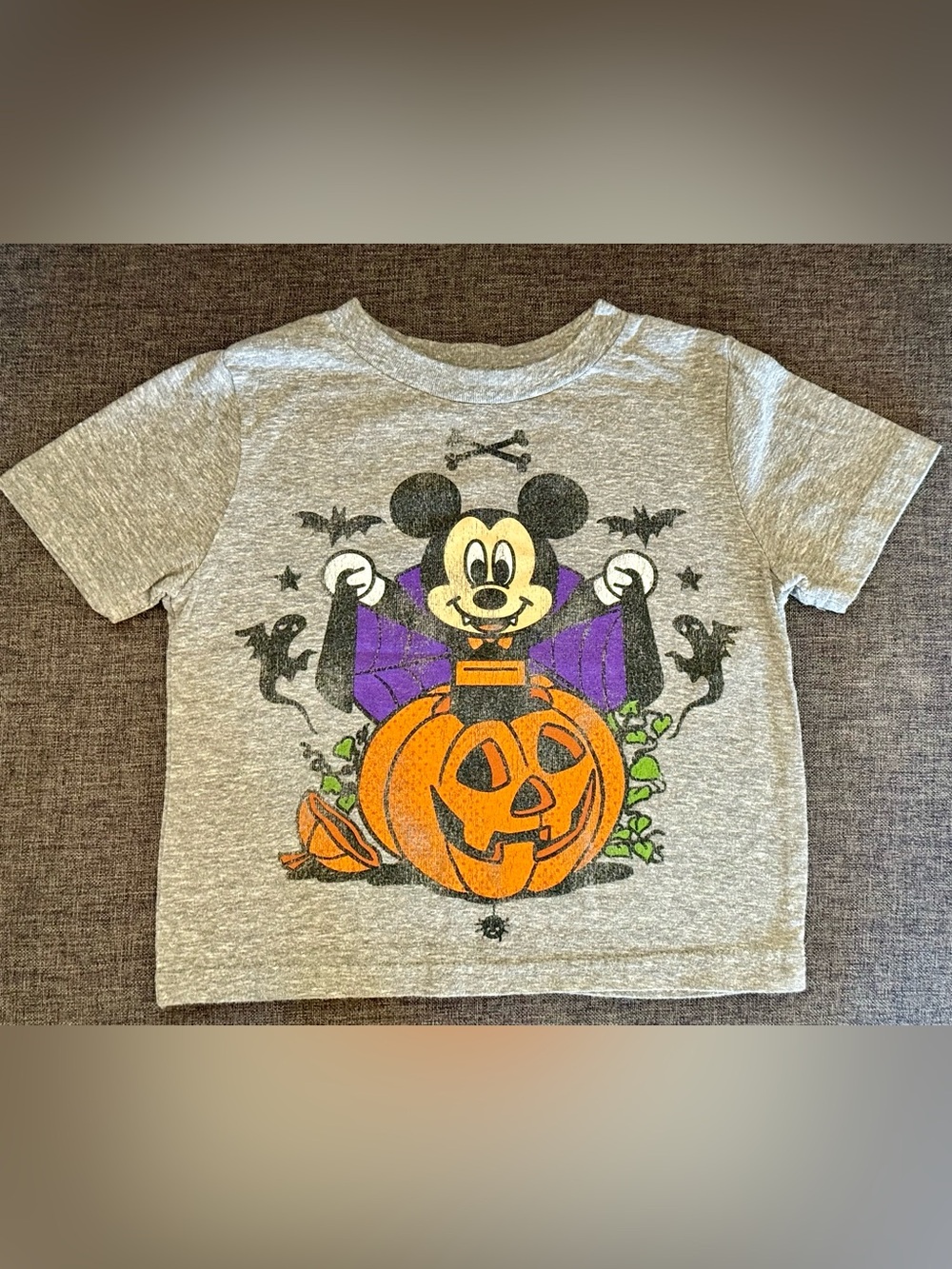 Disney Mickey Mouse Vampire Pumpkin Halloween Tee - Gray/Orange/Purple